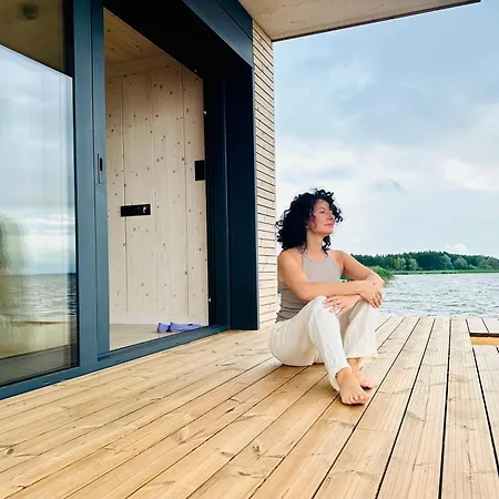 Dom Na Wodzie Cyranka Dabkowice شقة